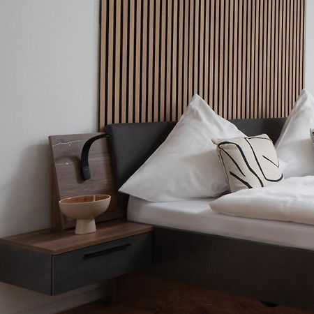 1-4 Gaeste Wohnung W-Lan, Netflix, Amazon, Parken, Arbeitsplatz, 24H Check In ,Vollausgestattet Kueche, Handtuecher Seife U,V,M Fuer Geschaeftsreisende, Paare, Familien , Datteln Dış mekan fotoğraf