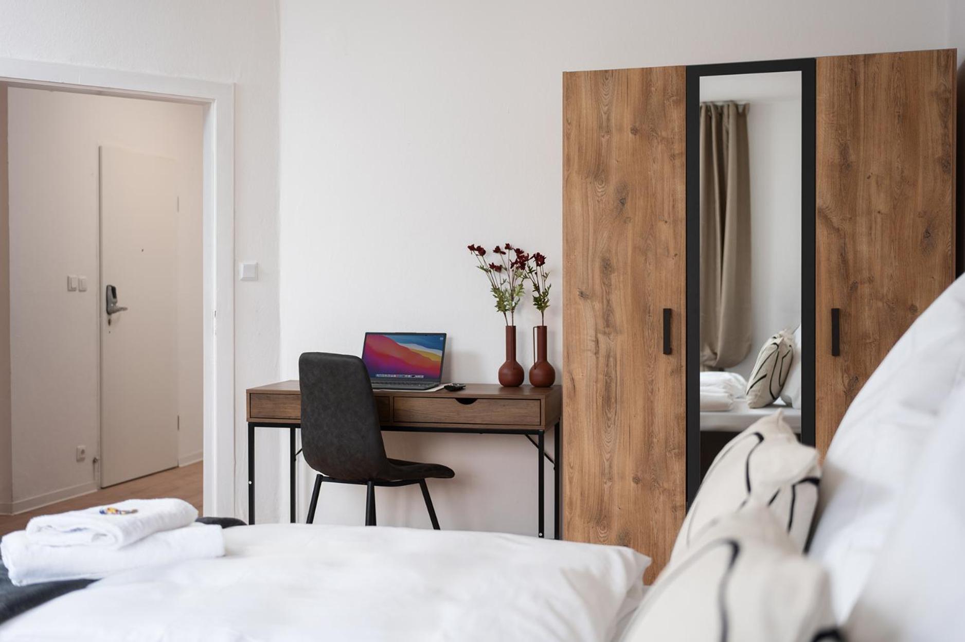1-4 Gaeste Wohnung W-Lan, Netflix, Amazon, Parken, Arbeitsplatz, 24H Check In ,Vollausgestattet Kueche, Handtuecher Seife U,V,M Fuer Geschaeftsreisende, Paare, Familien , Datteln Dış mekan fotoğraf
